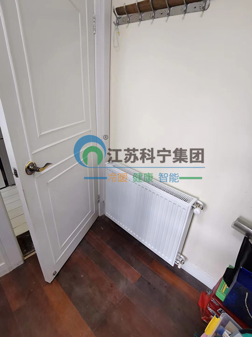 走进江苏科宁集团工地——育才公寓明装暖气片施工案例